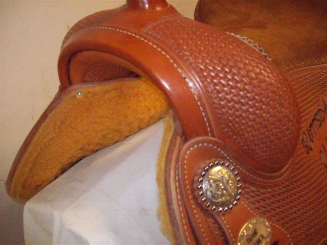 Used Saddle:- Image Number:2